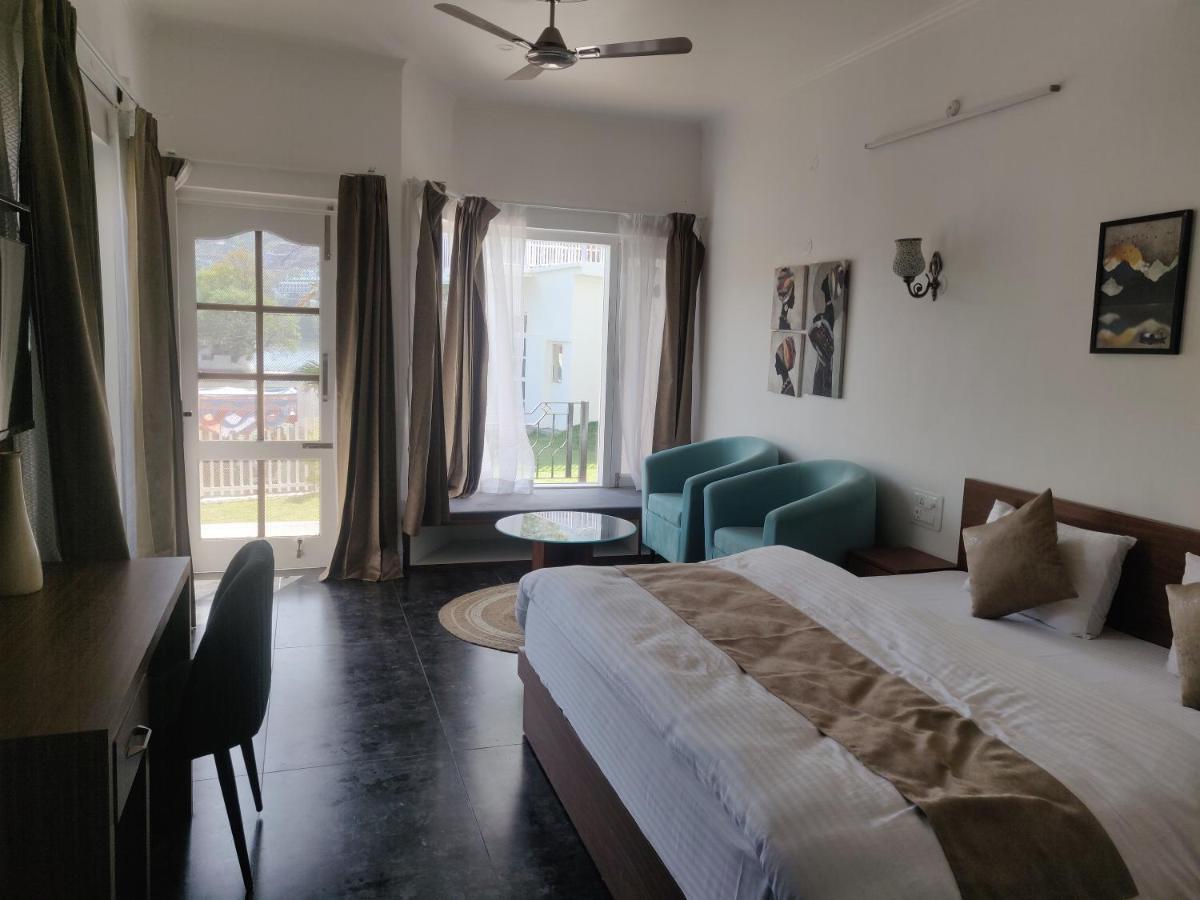 The Periwinkle Homestay Bhīm Tāl Exteriör bild