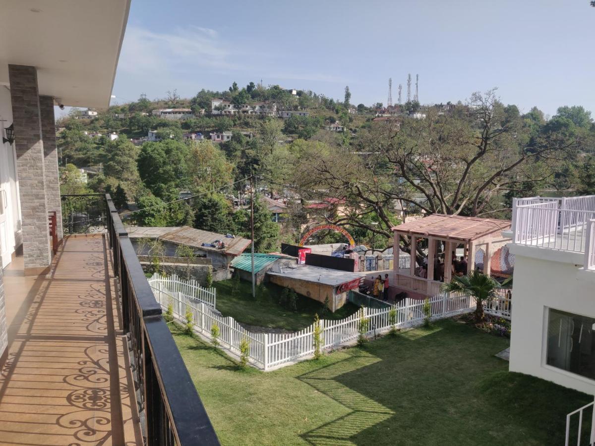 The Periwinkle Homestay Bhīm Tāl Exteriör bild