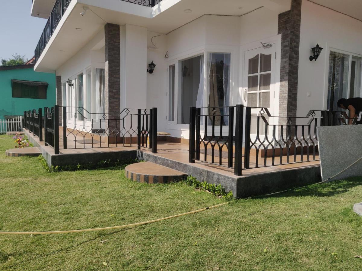 The Periwinkle Homestay Bhīm Tāl Exteriör bild