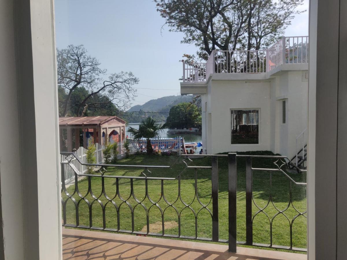 The Periwinkle Homestay Bhīm Tāl Exteriör bild