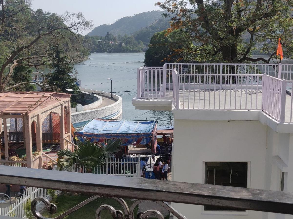 The Periwinkle Homestay Bhīm Tāl Exteriör bild