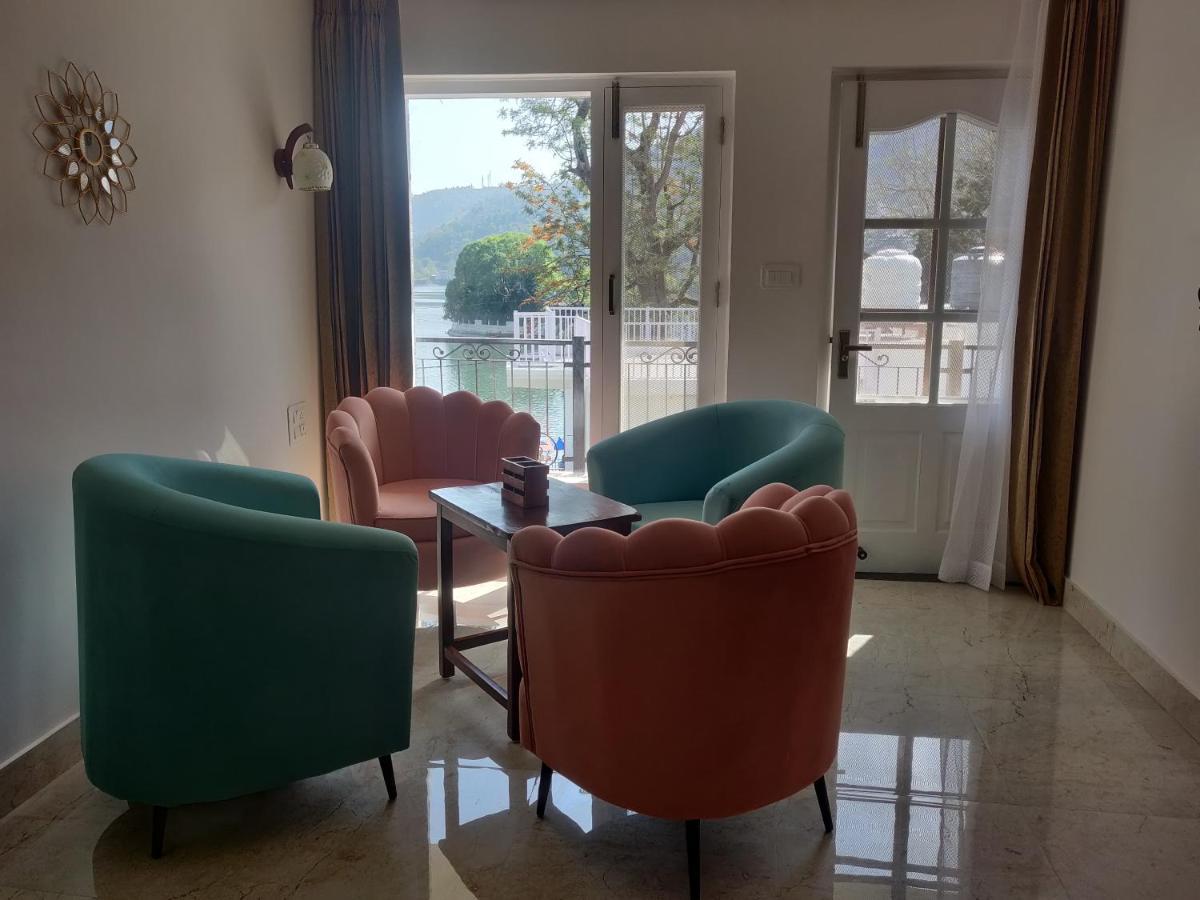 The Periwinkle Homestay Bhīm Tāl Exteriör bild