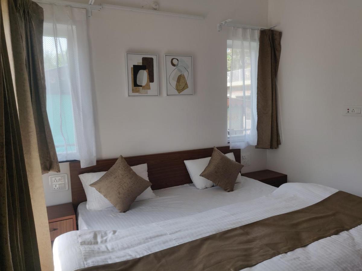 The Periwinkle Homestay Bhīm Tāl Exteriör bild
