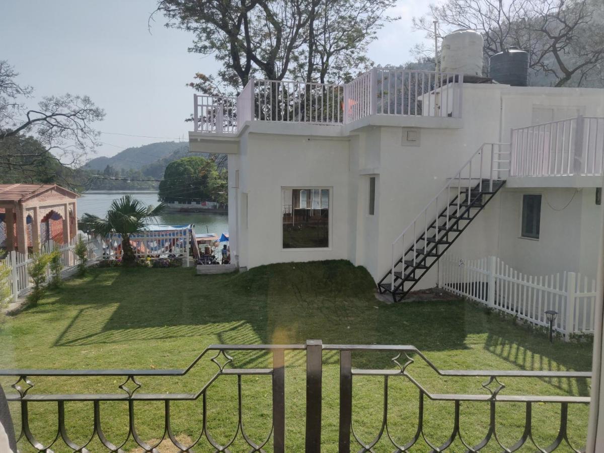 The Periwinkle Homestay Bhīm Tāl Exteriör bild