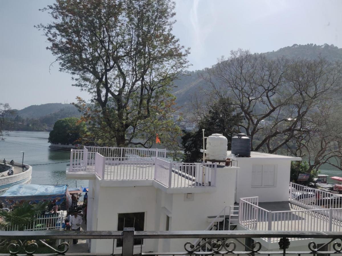 The Periwinkle Homestay Bhīm Tāl Exteriör bild